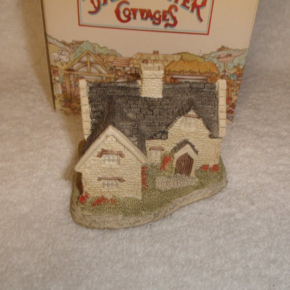 David Winters Accents David Winters Cotswold Cottage House 982 Mib